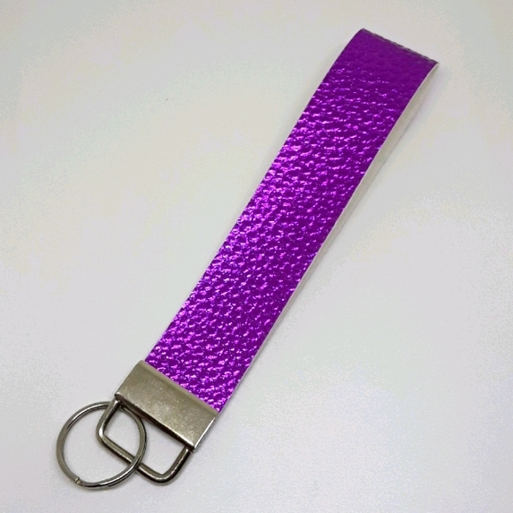 Handmade Accessories - Purple wristlet keychain
